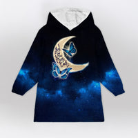 Load image into Gallery viewer, I Love You to the Moon and Back - Gifts for Daughter, Daughter Blanket Hoodie from Mom
