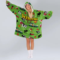 Load image into Gallery viewer, Vermont Green Blanket Hoodie
