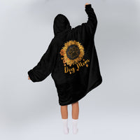Load image into Gallery viewer, Sunflower Black - Dog Mom Wearable Blanket
