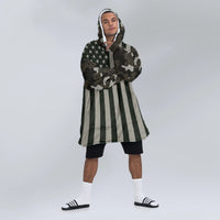 Load image into Gallery viewer, America Blanket Hoodie
