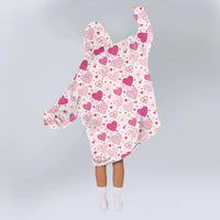 Load image into Gallery viewer, Valentine Western Blanket Hoodie
